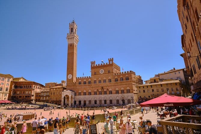 Chianti Delights: A Tale Of Two Wineries With A Vineyard Dinner - Siena After the Crowds: Piazza del Campo and Duomo Time