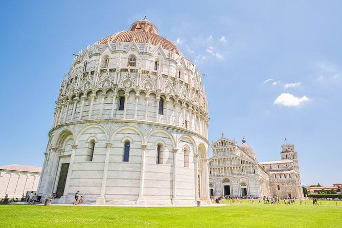 Cinque Terre and Pisa Full Day Tour from Florence - Coach Comfort and On-the-Road Reality: Wi‑Fi, Bathroom Timing, and Getting Along