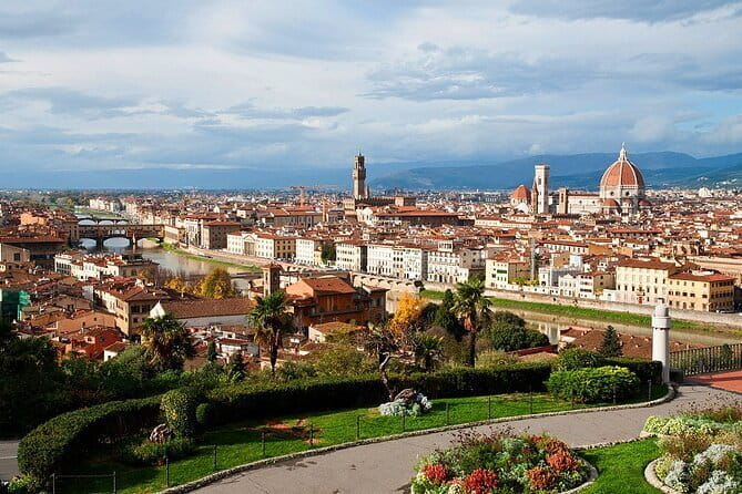 City Sightseeing Florence Hop-On Hop-Off Bus Tour - Line B to Fiesole-Adjacency: Piazza Mino, Museo del Calcio, Certosa, and More