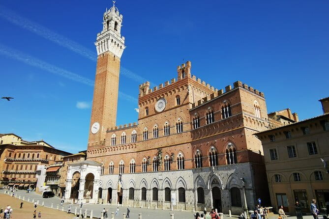 David & Duomo: Accademia & Skip the Line Exclusive Dome Access - Inside Santa Maria del Fiore: Why the Cathedral Stop Feels Different