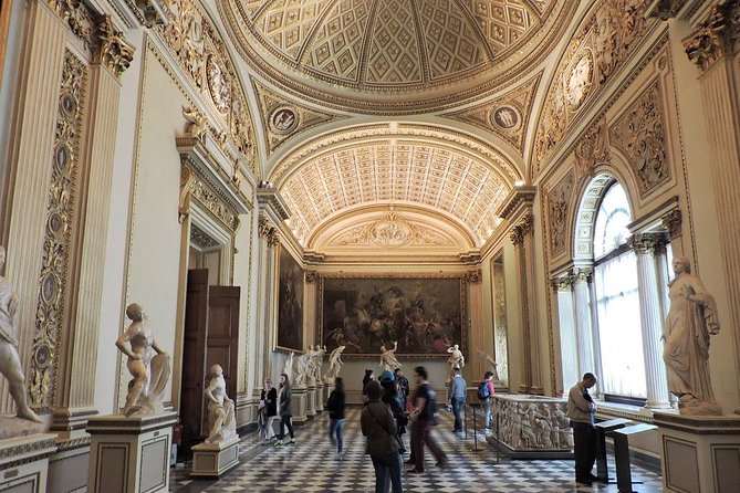Early Access Guided Uffizi Gallery Tour Skip-the-Line Small Group - Practicalities: meeting point, time, and small stuff that affects comfort