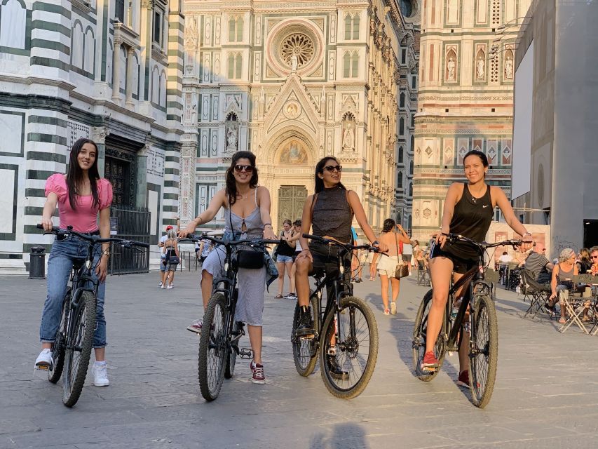 Florence: 2-Hour Guided Sightseeing Bike Tour - Piazza Pitti and Oltrarno: stepping into everyday Florence