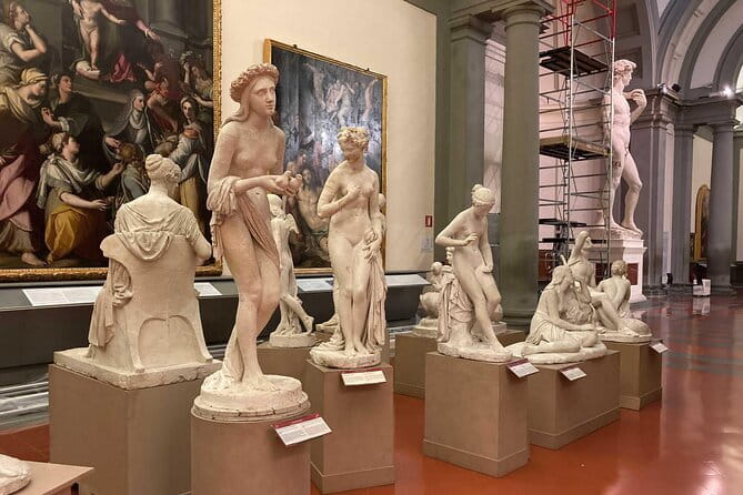 Florence Accademia Gallery Small-Group Guided Tour - What Happens Inside: How the Guide Shapes Your David Visit