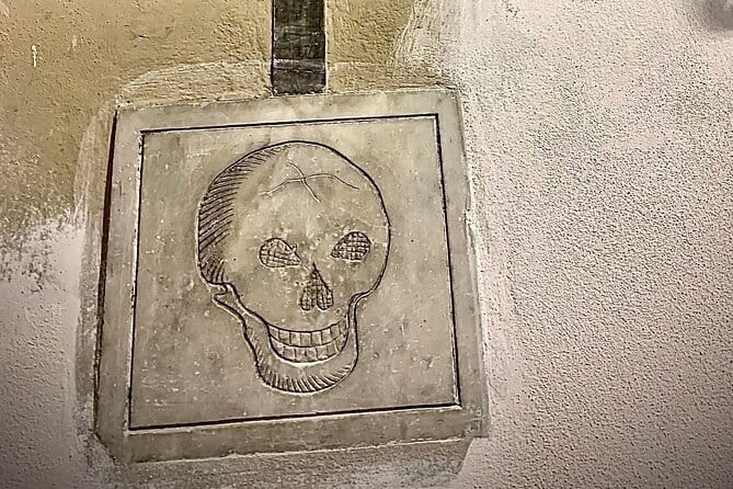 Florence Accademia Gallery Tour & Skip-the-Line Tickets Included - Meeting point on Via Ricasoli and how to avoid tour-time stress