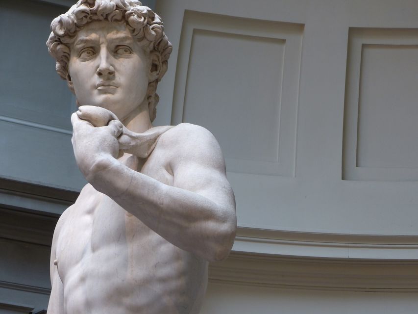 Florence: Accademia Guided Tour with Skip-the-Line Tickets - Botticelli, Lippi, and friends: how to look at paintings in a busy room
