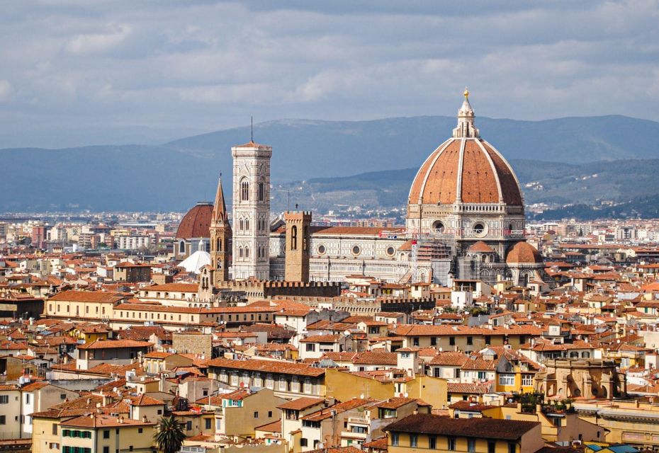 Florence: Brunelleschi's Dome Climb Entry Ticket & Duomo - Audio guide app: good for pace, not a replacement for live storytelling