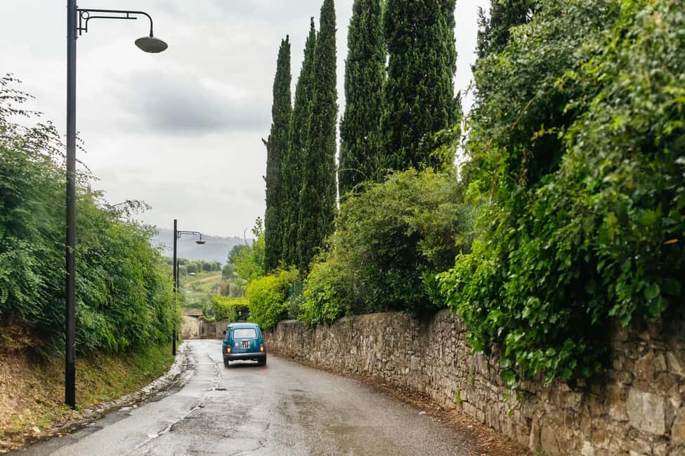 Florence: Countryside Vintage Fiat 500 Driving Tour - Old churches, stone-walled lanes, and the fun of swapping seats