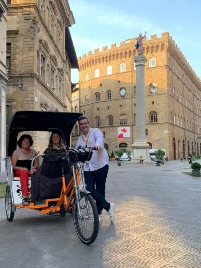 Florence: Guided City Tour by Rickshaw - Republic Square Pickup: A Simple Start With a Smart Base