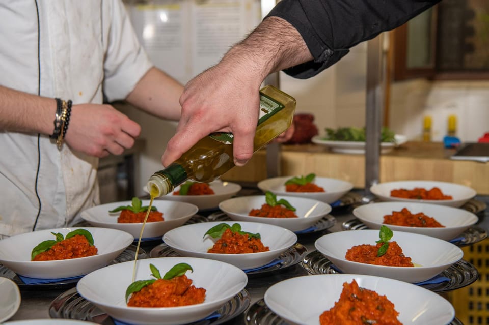 Florence: Guided Food Walking Tour with Tuscan Classics - Price check: is $89.50 good value for a 3-hour tasting tour?