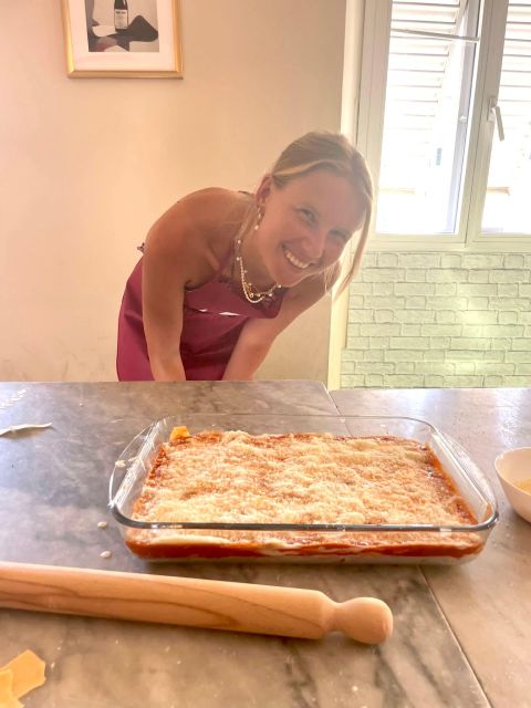 Florence: Lasagna and Spaghetti-Making Class - Making béchamel: the sauce that teaches you control