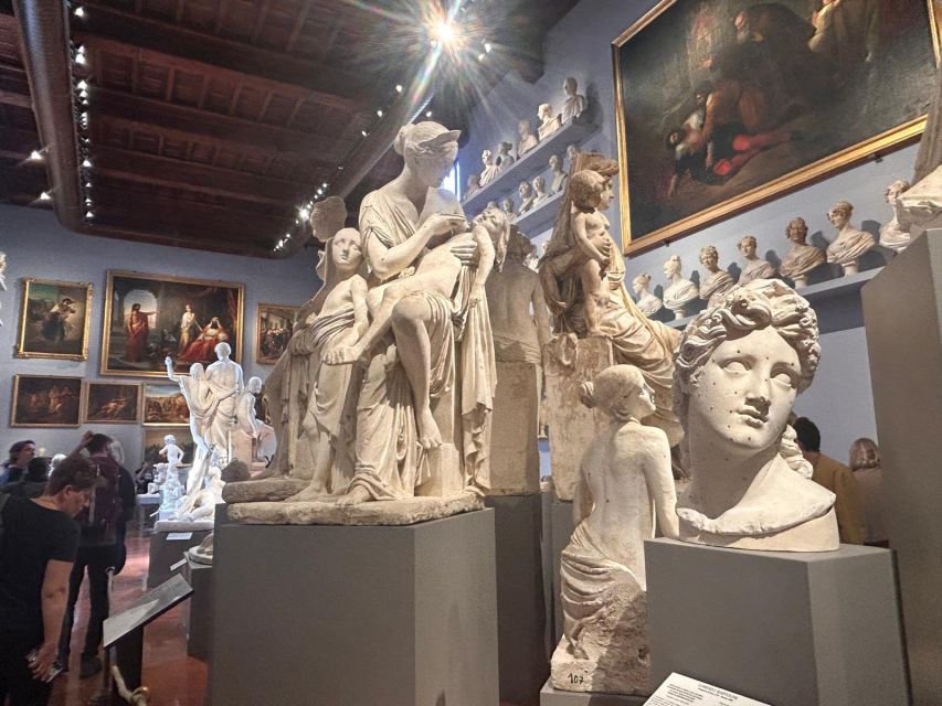 Florence: Michelangelo's David Entrance Ticket and Audio App - Pop Guide Audio App: How to Make It Work Without Headaches