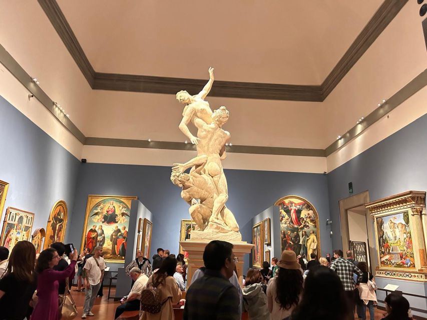 Florence: Michelangelo's David Entrance Ticket and Audio App - David in the Main Hall: First Look, What to Notice, Why It Hits
