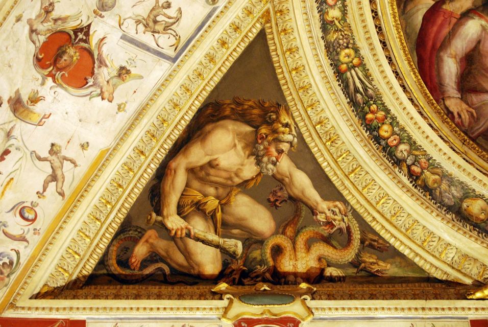 Florence: Palazzo Vecchio Guided Tour - Salone dei Cinquecento: The Largest Room and the Main Reality Check