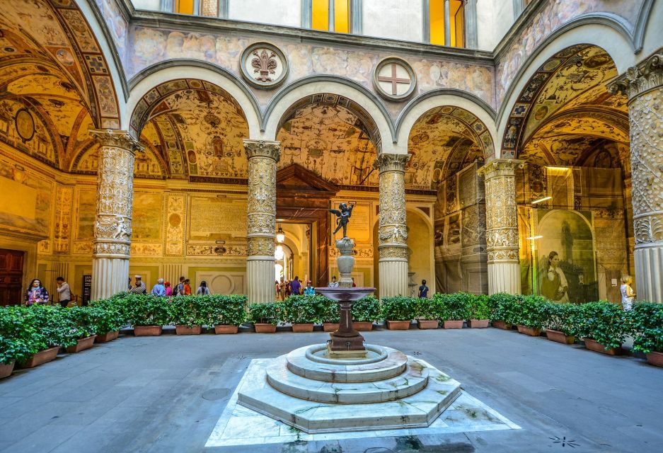 Florence: Palazzo Vecchio Guided Tour - Piazza della Signoria Setup: Where to Meet and How to Start Smooth
