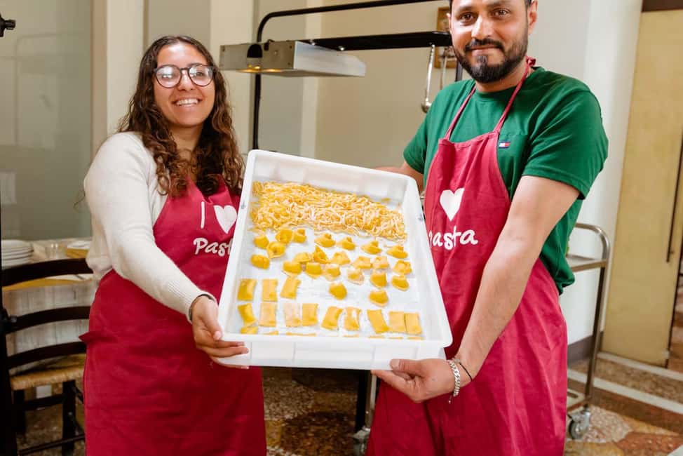 Florence: Pasta Class with Wine, Limoncello and Dessert - Wine, limoncello, and dessert: the close that makes it feel like a night out