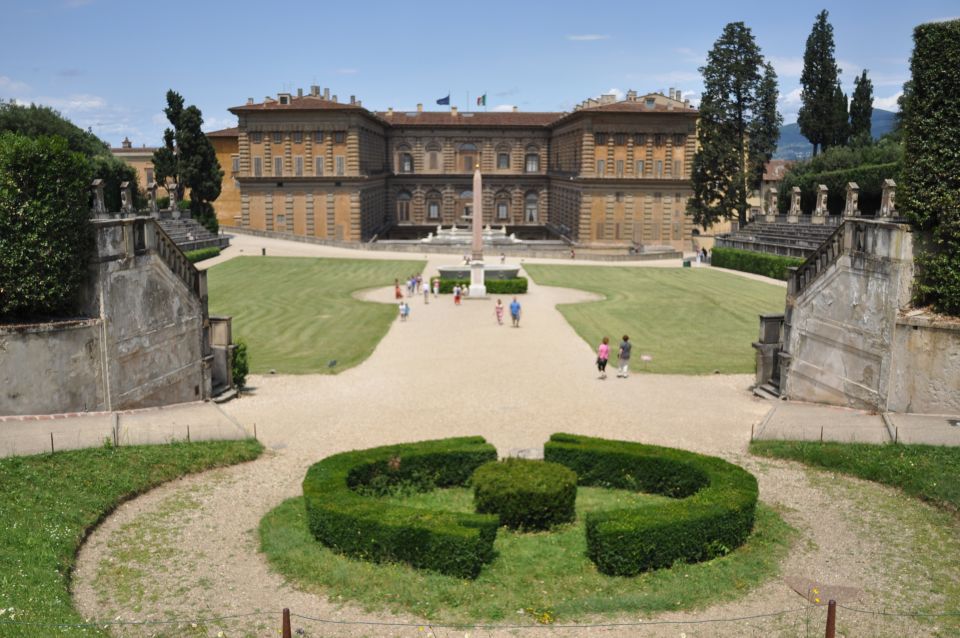 Florence: Pitti Palace, Boboli Garden, Palatine Gallery Tour - Guide Quality: Why These Tours Feel Worth It