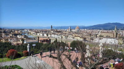 Florence: Private Electric Mini Car Tour with Local Guide - Getting Picked Up and Setting Your Route on the Go