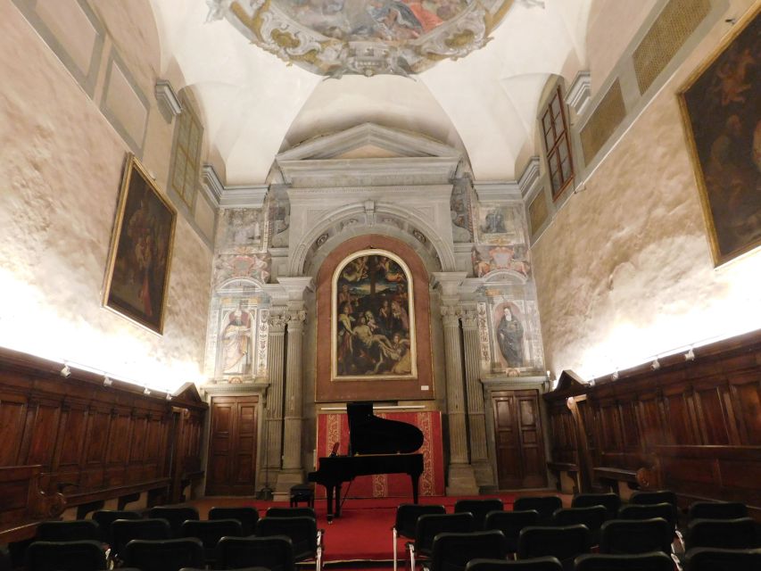 Florence: Santa Monaca Church Italian Opera Concert Ticket - Seating, phones, and the small etiquette details that matter