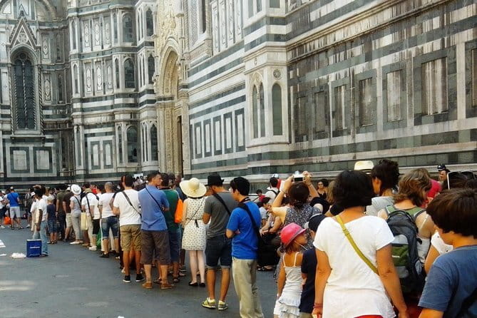 Florence Skip-the-Line Duomo Tour with Guide & Brunelleschi Dome - The quick inside look at Santa Maria del Fiore