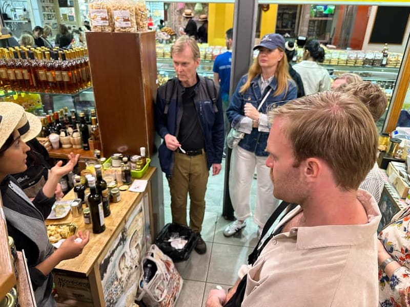 Florence: Street Food Tour with Wine & Local Guide - Should you book this street food and wine tour?
