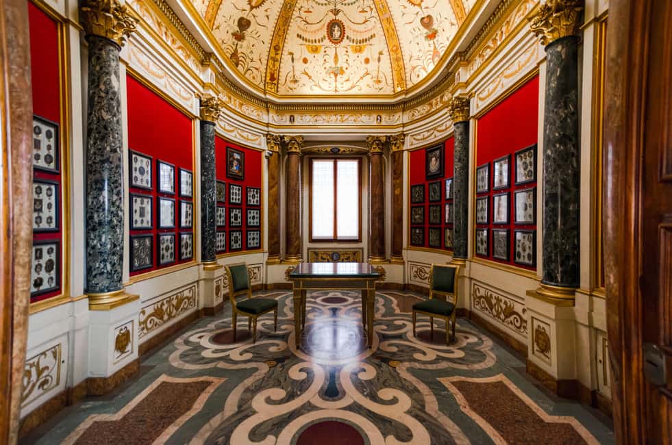 Florence: Timed Entry to Uffizi with Optional Audio Guide - Art Highlights You’ll Want To Prioritize (Botticelli, Michelangelo, Raphael)