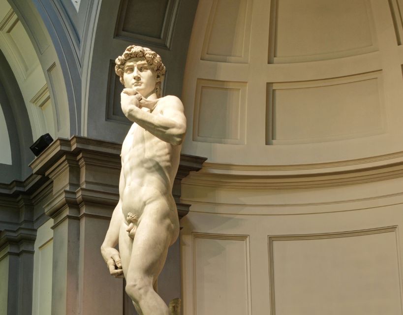 Florence: Uffizi & Accademia Priority Tickets with Audio App - The Uffizi Gallery: Venus, Crowds, and the Stair Reality Check