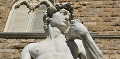 Florence: Uffizi Gallery and Accademia Gallery Guided Tour - Small group size (15) and headsets for a calmer museum day