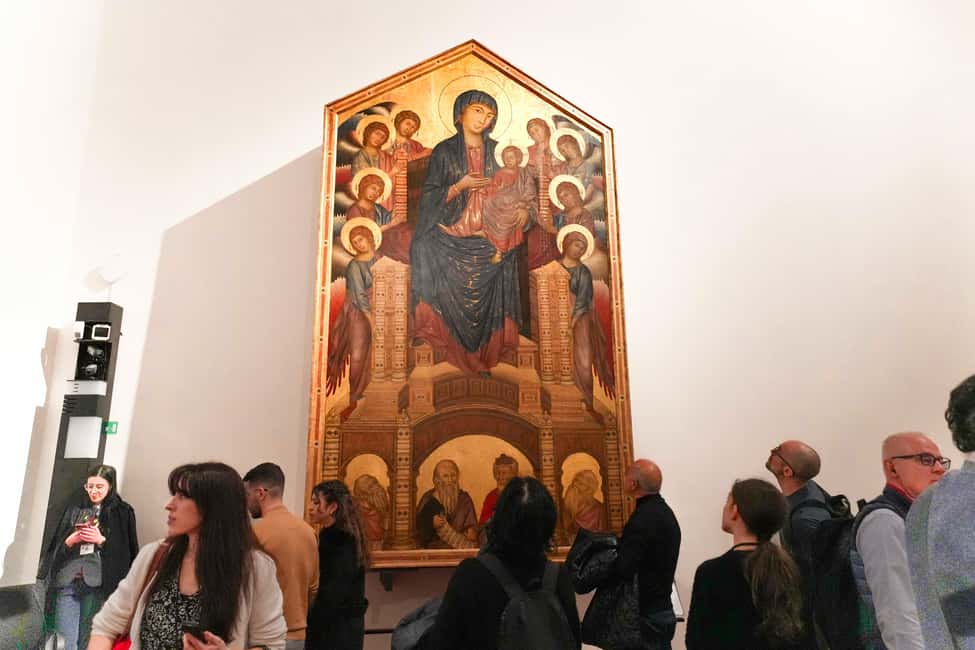 Florence: Uffizi Gallery Reserved-Entry VIP Tour - Guide quality: headsets, humor, pacing, and crowd control