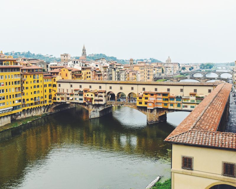 Florence: Uffizi Gallery Small-Group Guided Tour with Ticket - Michelangelo’s presence: the emotional punch of Tondo Doni