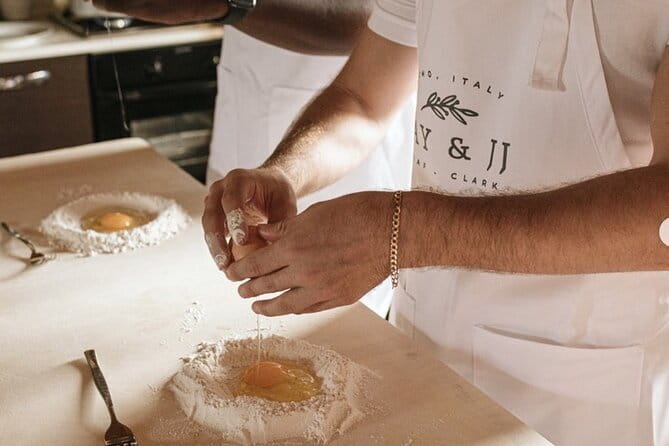 Francy's Pasta & Gnocchi on Top of Florence Hills - Language and comfort level: who this fits best