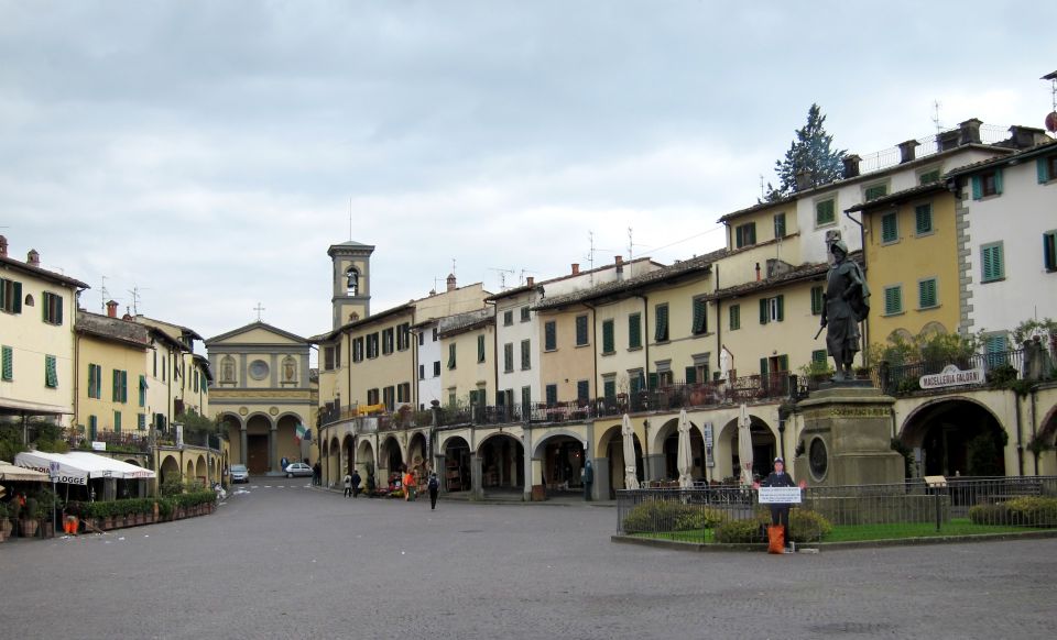 From Florence: Chianti Wine Tastings at Sunset Day Trip - First tasting block: what a cellar tour + local bites feels like