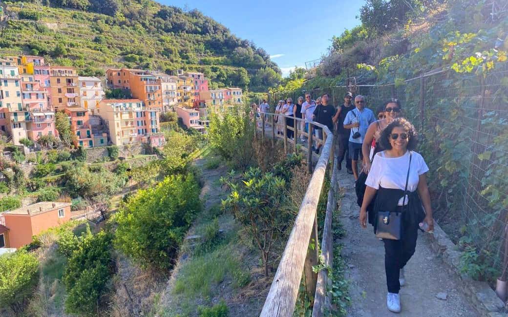 From Florence: Pisa and Cinque Terre Day Tour - Small Group - Who this tour fits best (and who should think twice)