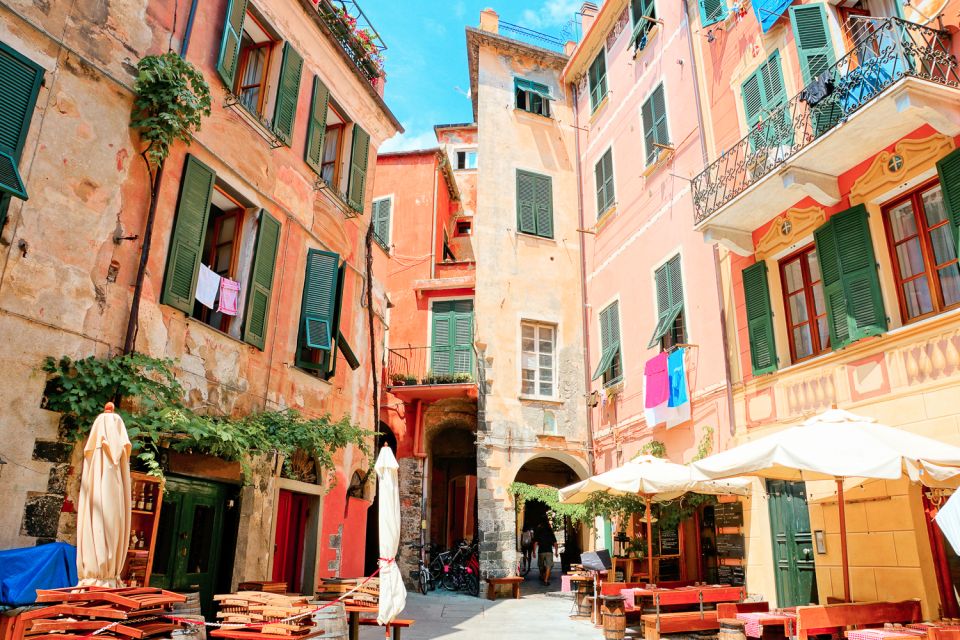 From Florence: Seaside Beauty Day Trip to Cinque Terre - Timing and crowds: what your day will feel like