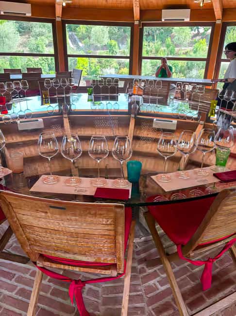 From Florence: Tuscany Hills Wine Tour - Montepulciano first: the hill-town experience you can walk in