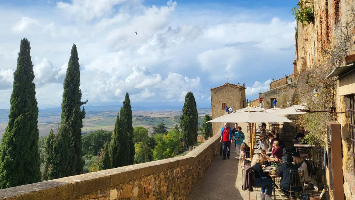 From Florence: Tuscany Hills Wine Tour - Wine tasting and snacks in Montepulciano: a second chance to taste