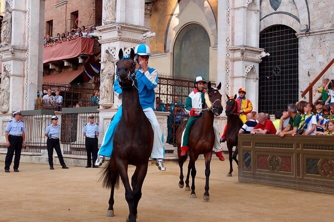 PRIVATE Full-Day Siena, San Gimignano and Chianti from Florence - Key highlights to look for
