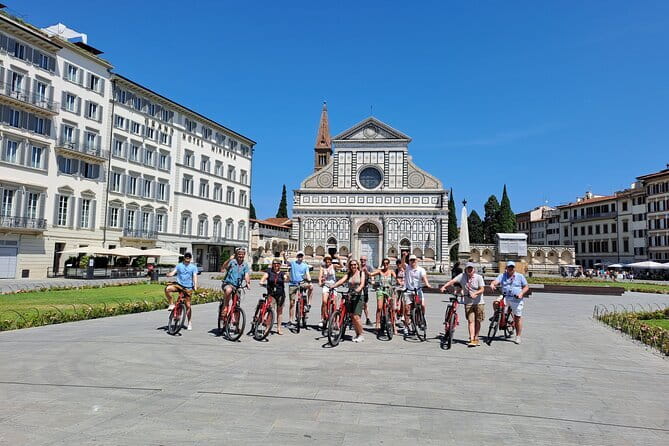 Private Highlights of Florence Bike Tour - Why two wheels make sense in Florence