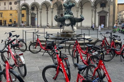 Private Highlights of Florence Bike Tour - The safety session, helmets, and headsets (the setup that matters)