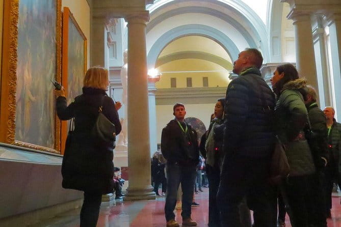 Skip-the-Line Accademia Guided Visit: David Secrets and Beyond - The Michelangelo route: David, I Prigioni, and San Matteo