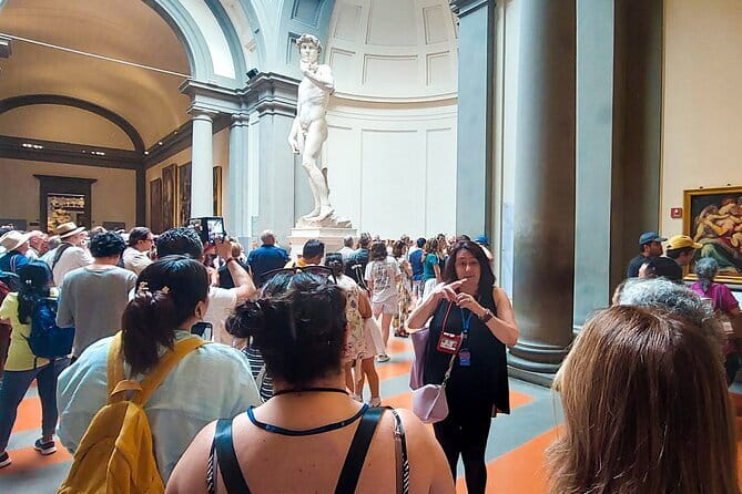 Skip-the-Line Florence Highlights and David Walking Tour - Guide style, headsets, and the small-group feel