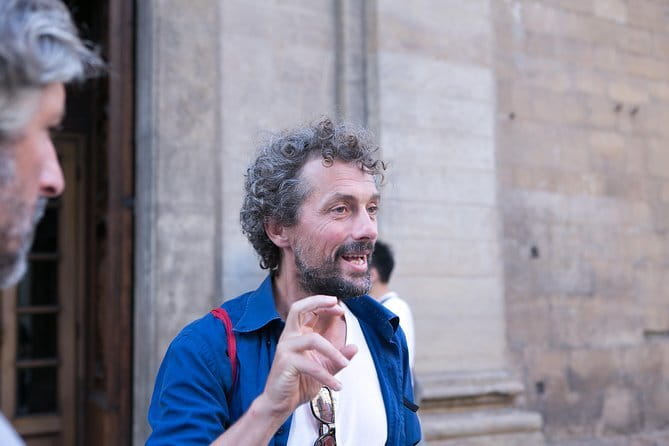 Skip-the-Line Guided Tour of Michelangelo’s David in Florence - Inside the gallery: David plus six Michelangelo works