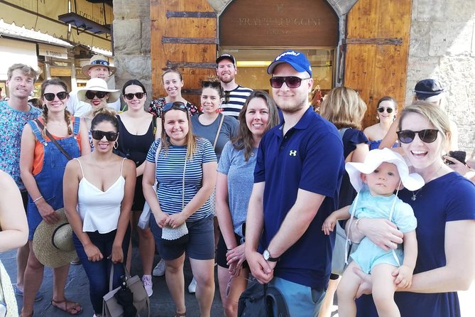 The Best tour in Florence: Renaissance & Medici Tales - guided by a STORYTELLER - Stop 1: Basilica di San Lorenzo as your story’s opening chapter