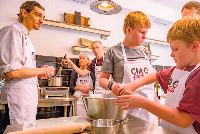 The Italian Way: Pizza and Gelato Class with Unlimited Wine - What You Actually Eat: Lunch or Dinner, Done for You