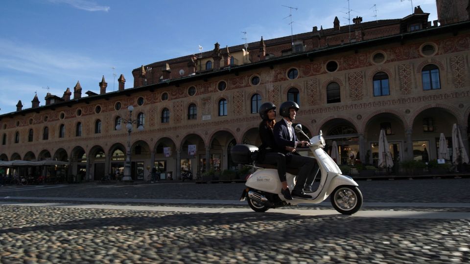 Tuscany by Vespa Full-Day Tour to Chianti Wine Region - Weather and Day-of Reality: What Happens If the Road Gets Wet