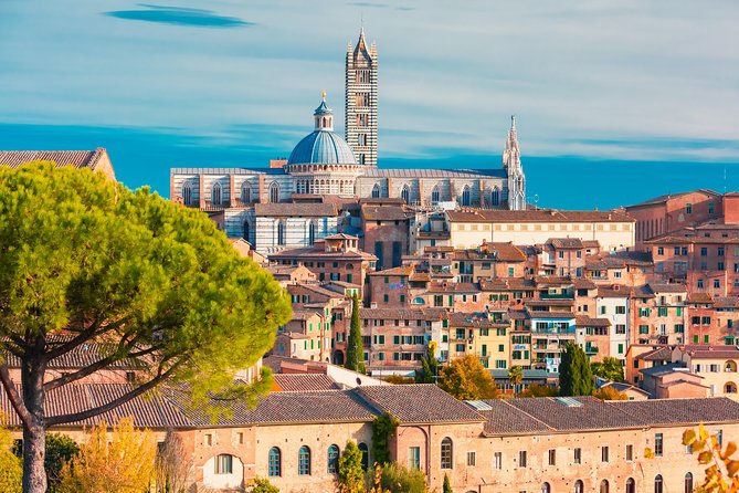 Tuscany: Day Trip to Pisa, Siena, San Gimignano, and Chianti - Pisa in one pass: Field of Miracles plus fast stops around the Duomo complex