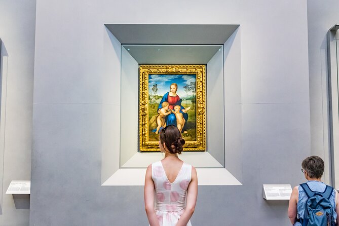 Uffizi Gallery Skip The Line Ticket or Guided Tour Options - Starting outside: Piazzale degli Uffizi and your first win